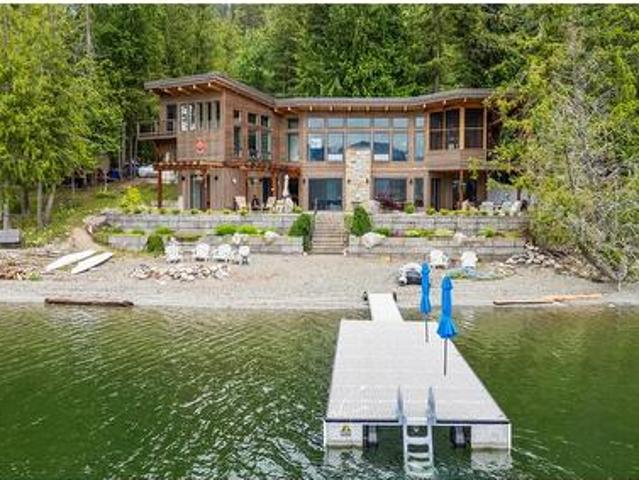 House for sale in Eagle Bay, British Columbia