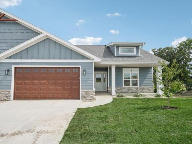 Duplex for sale in De Forest Duplex for sale in De Forest