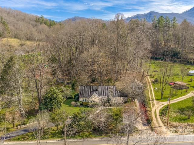 House for sale in Yancey, North Carolina