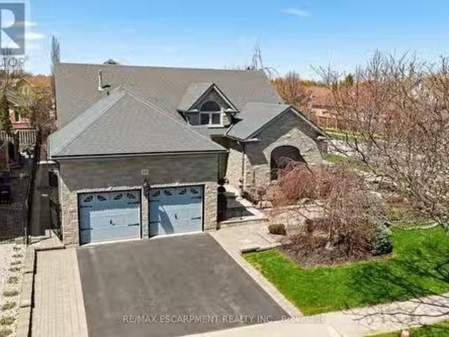 House for sale in Burlington, Ontario