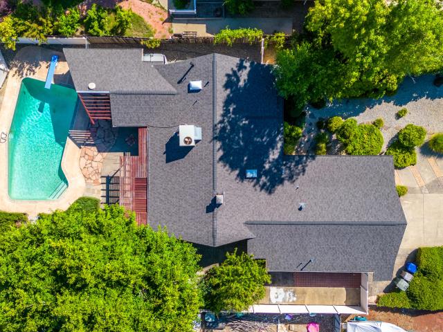 House for sale in Shasta, California