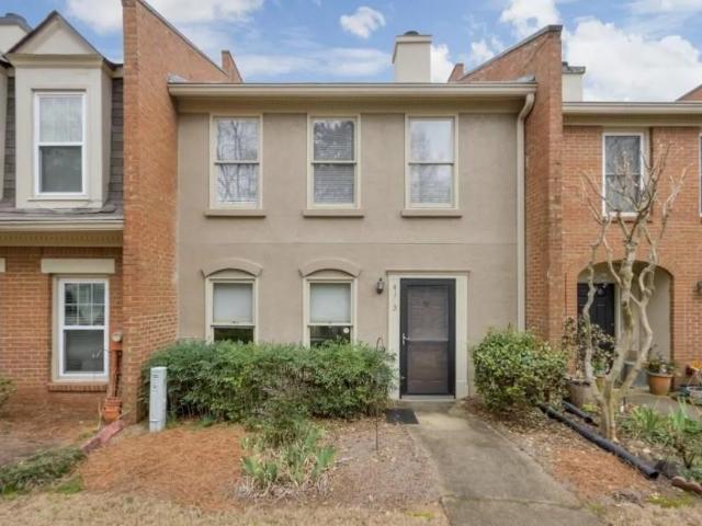 Townhouse for sale in Duluth, Georgia