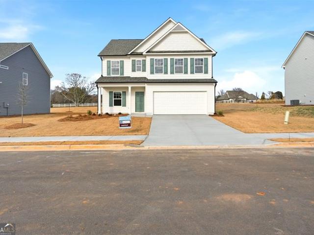House for sale in Flowery Branch, Georgia