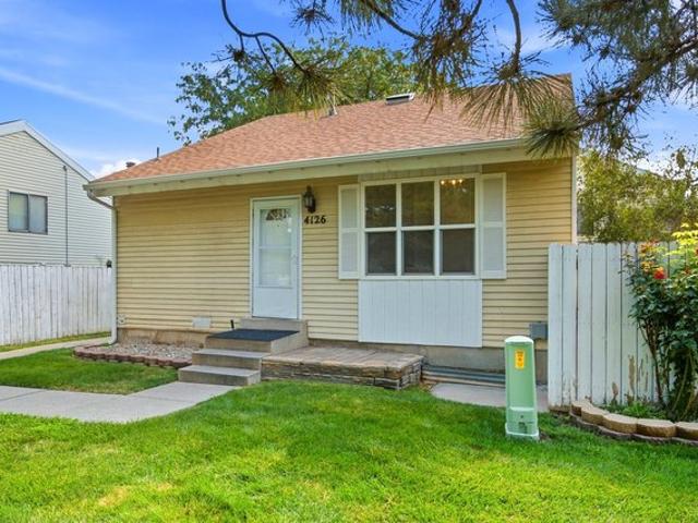 House for sale in West Valley City, Utah