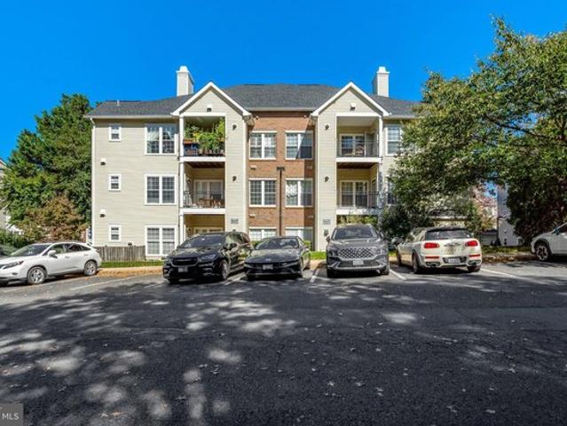 Condo for sale in Fairfax, Virginia