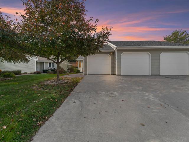 Condo for sale in Stone Brooke, Ames