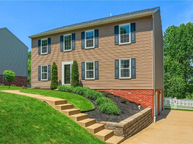 House for sale in Bakerstown, Pennsylvania