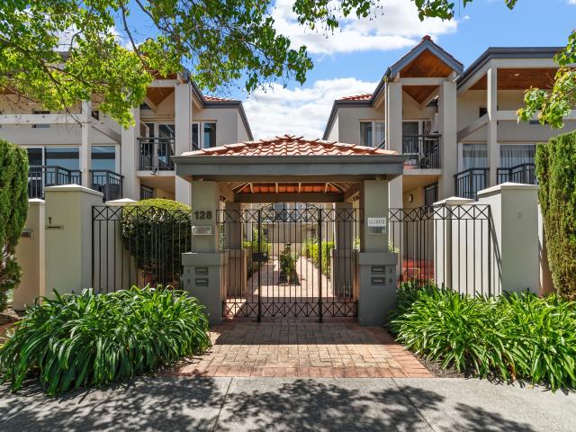 House for rent in Como, Western Australia