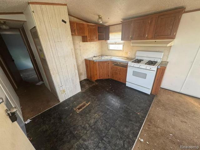 House for sale in Dearborn Heights, Michigan