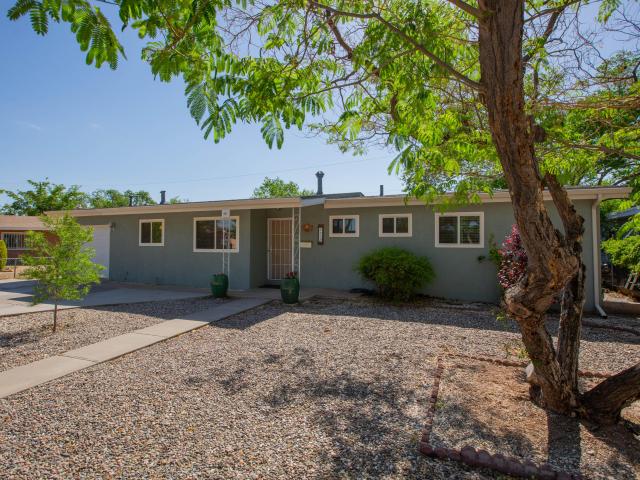 House for sale in New Mexico