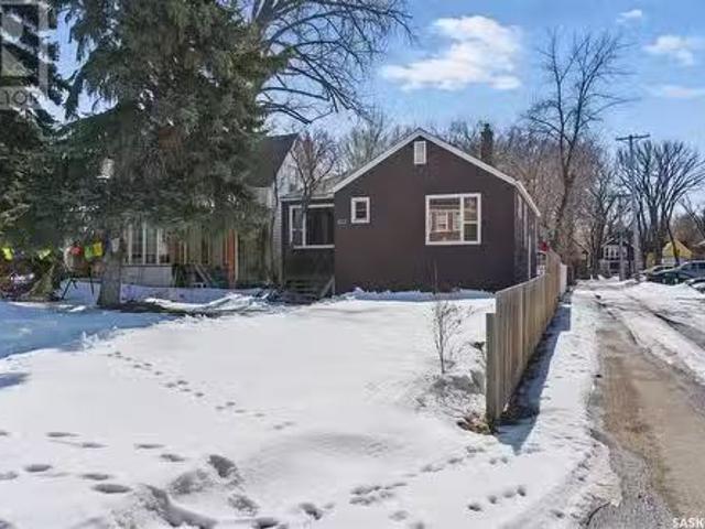House for sale in Saskatoon, Saskatchewan