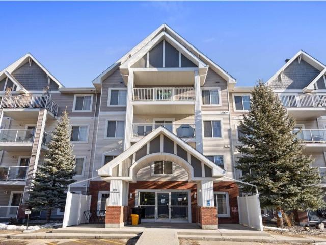 Apartment for sale in Wedgewood, Alberta