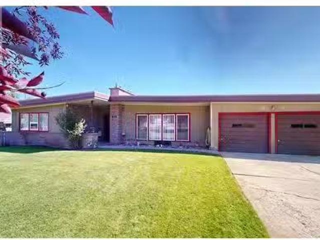House for sale in Cranbrook, British Columbia