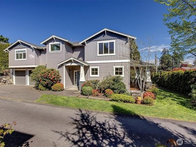 House for sale in Kirkland, Washington