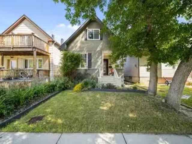 House for sale in Northwest, Alberta