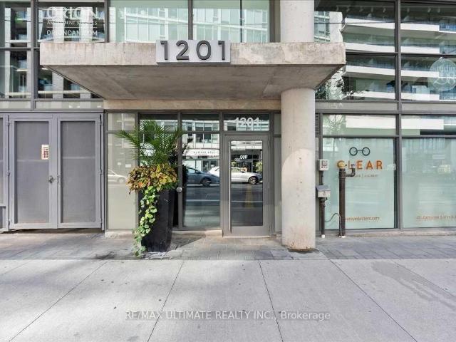 Condo for rent in Woburn, Ontario