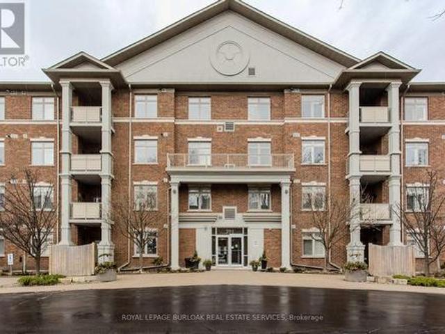 Condo for sale in Burlington, Ontario