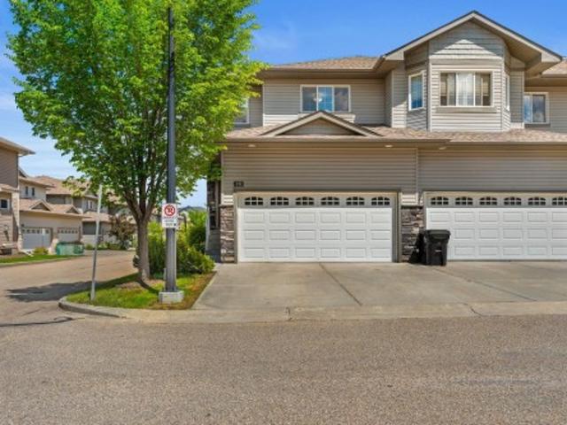 Townhouse for sale in Sherwood Park, Alberta