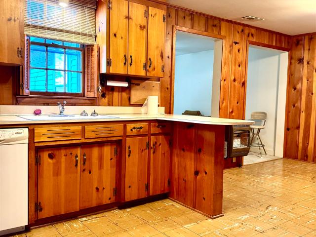 House for sale in Red Bay, Alabama