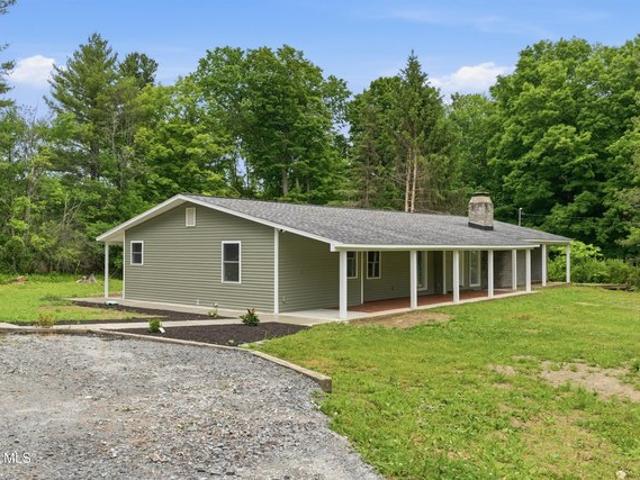 House for sale in Guilderland, New York