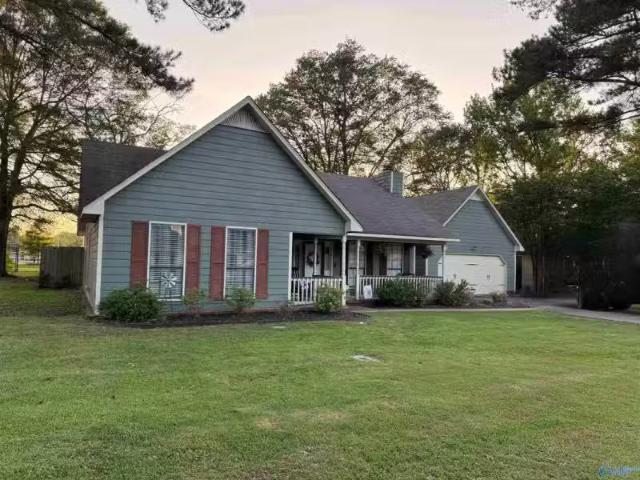 House for rent in Albertville