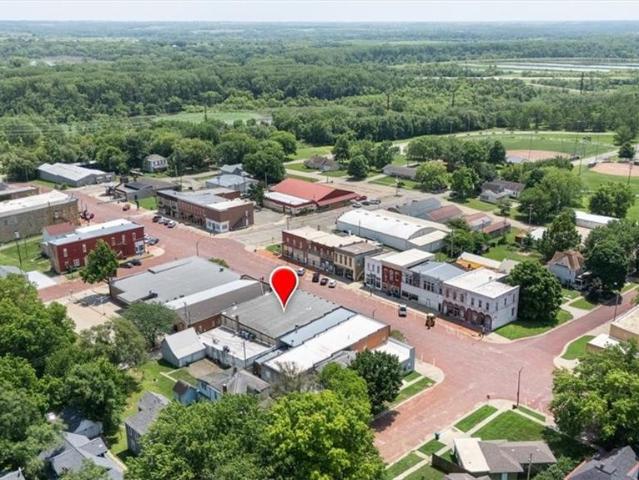 Commercial for sale in Kansas