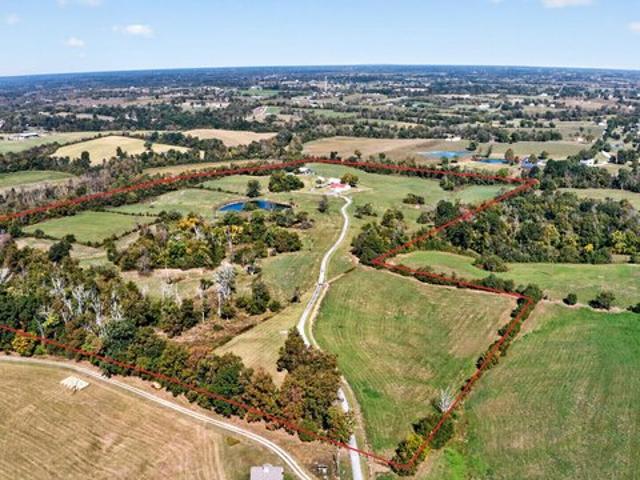 House for sale in Harrodsburg, Mercer County
