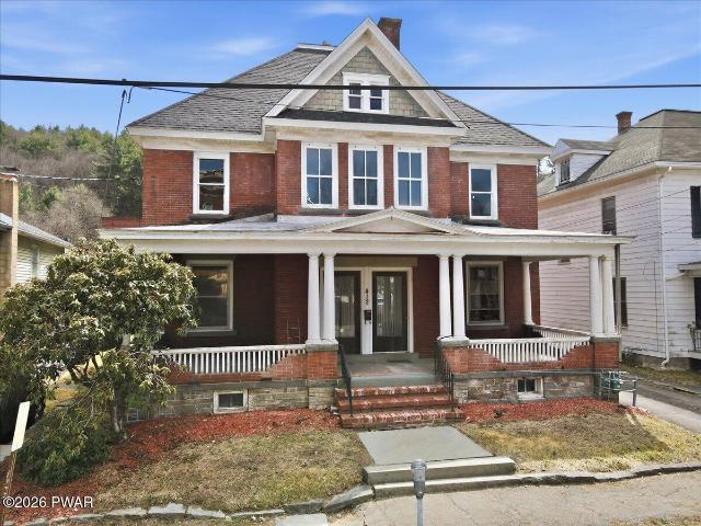 House for sale in Hawley, Pennsylvania