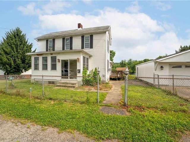 House for sale in Masontown, Pennsylvania