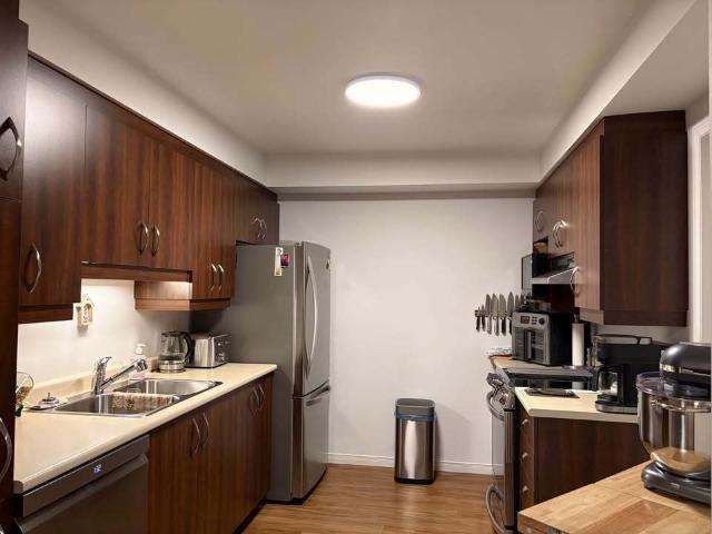 Apartment for rent in Ascot, Sherbrooke