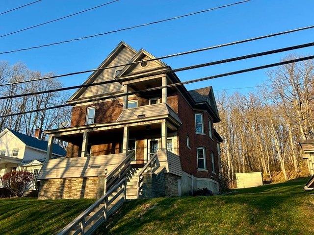 House for sale in Amsterdam, New York