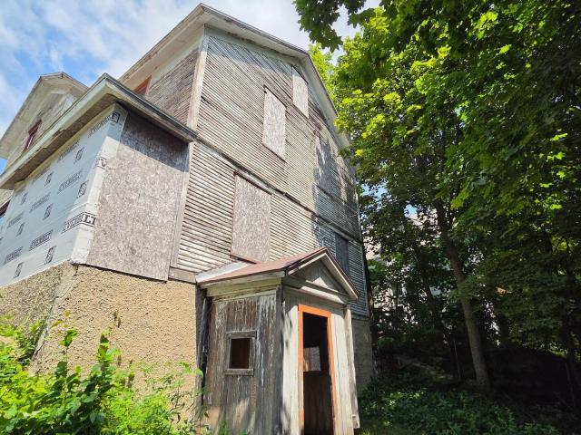 House for sale in Cadillac, Michigan
