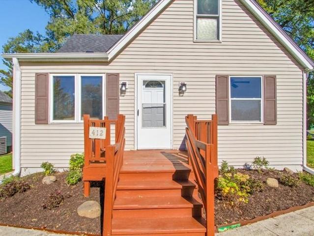 House for sale in Island Lake, Lake County