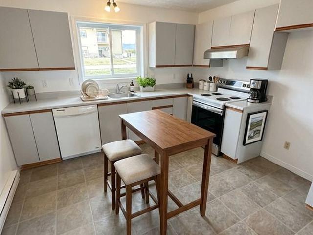 Apartment for rent in Le Haut-saint-françois, Quebec