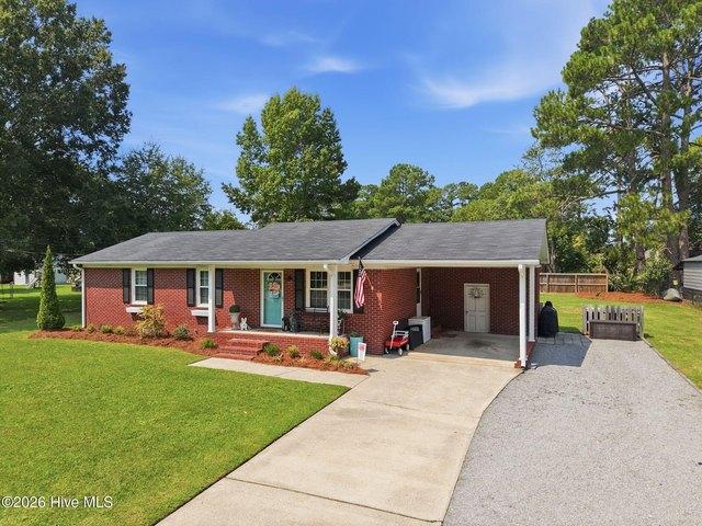 House for sale in Winterville, North Carolina