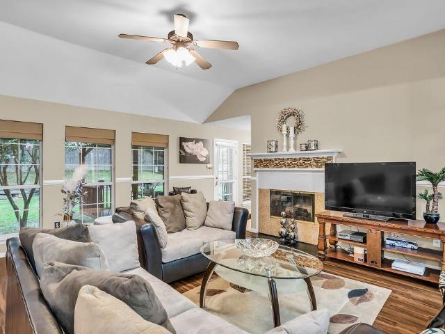 House for sale in Kennedale, Texas
