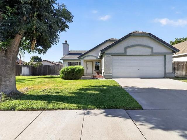 House for sale in Newman, California