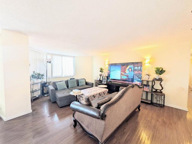 Condo for sale in Hudson, New Jersey