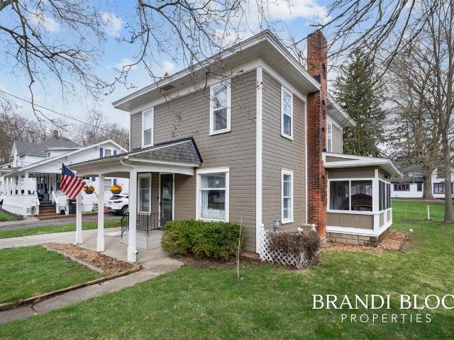 House for sale in Allegan, Michigan