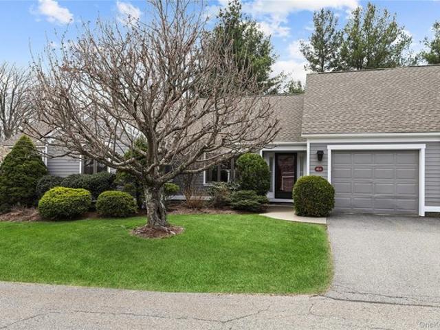 Condo for sale in Amawalk, New York