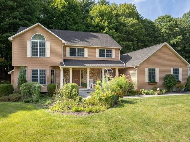 House for sale in Memphis, New York