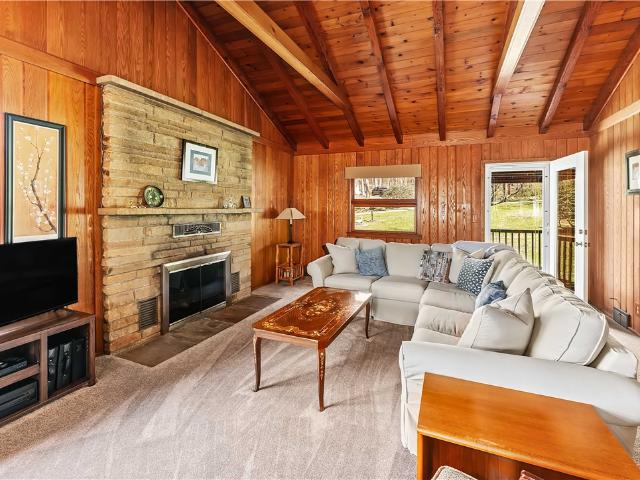 House for sale in Chalk Hill, Pennsylvania