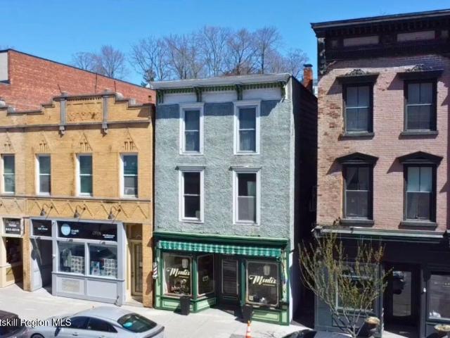 Property for rent in Catskill, New York