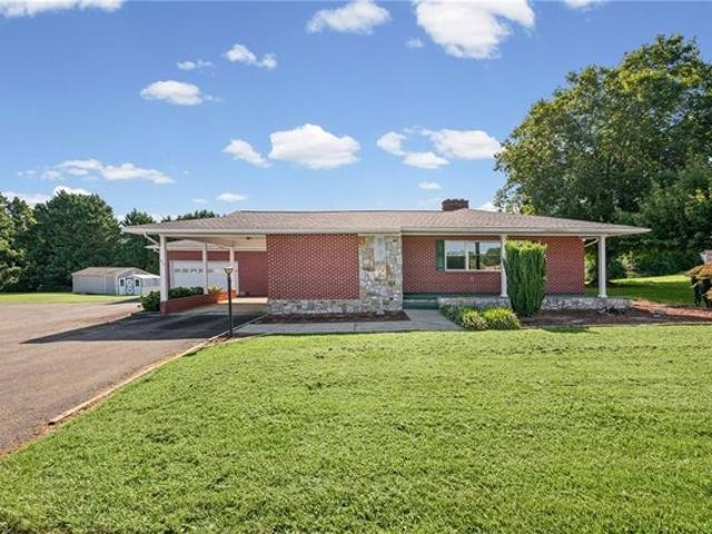 House for sale in Dobson, North Carolina