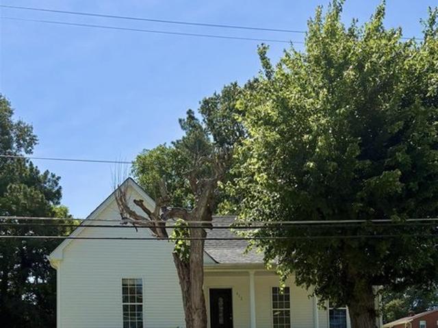 House for sale in Morgantown, Kentucky