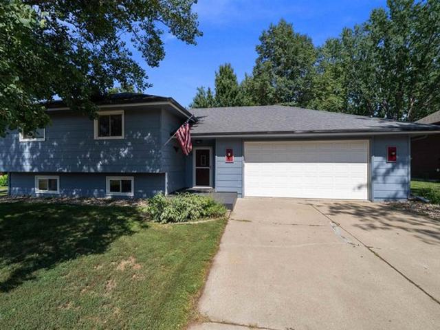 House for sale in Brandon, South Dakota