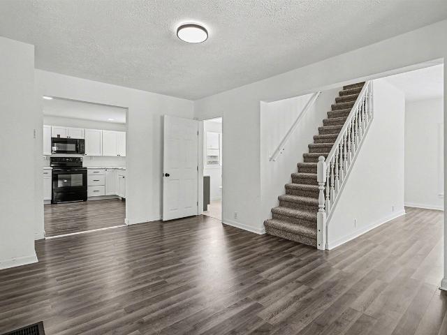 House for sale in Dowagiac, Michigan