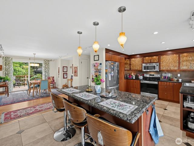 House for sale in Emerald Hills, Edmonds