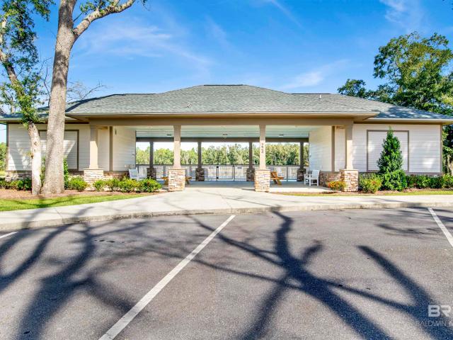 House for sale in Gulf Shores, Alabama