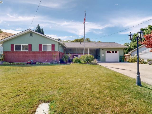 House for sale in Oregonia